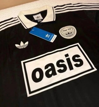 Camisrta adidas oasis