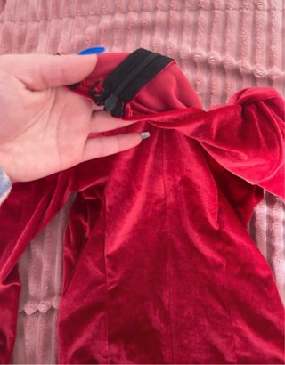 Vestido rojo de terciopelo
