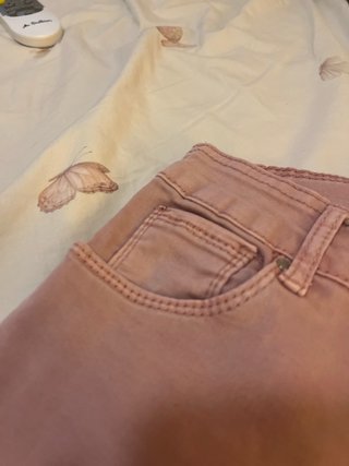 Pantalón vaquero rosa pastel largo