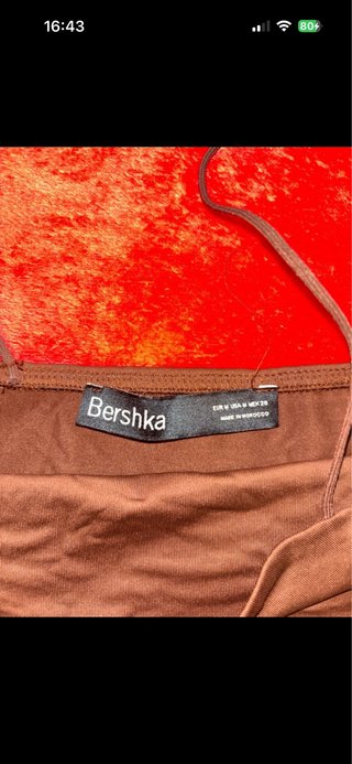 Top corto marrón tirantes