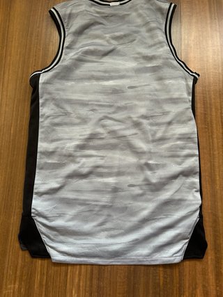Camiseta de baloncesto Tarmak reversible