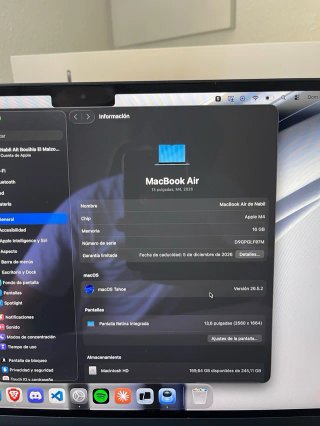 MacBook Air M4 2025