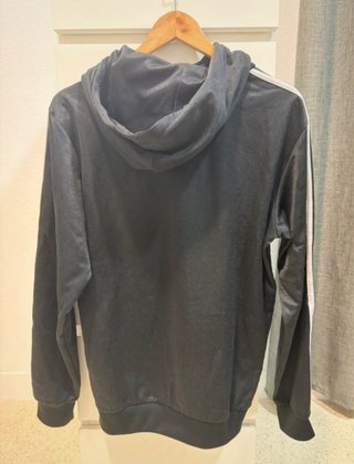 Sudadera Adidas Negra con Rayas