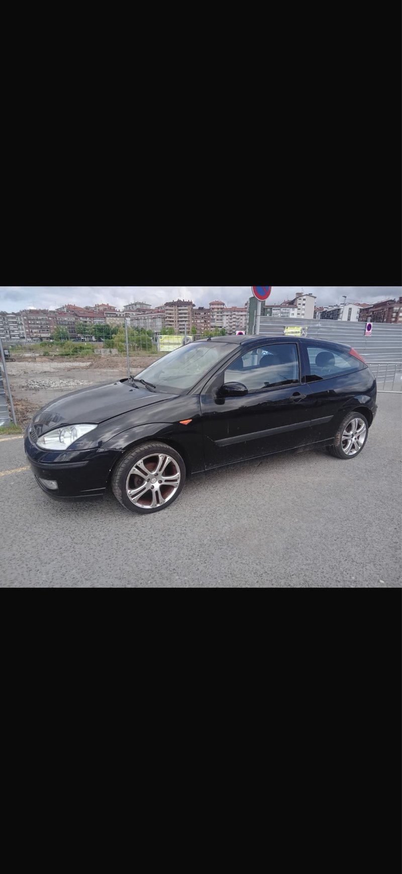 Ford Focus 2003 - foto 1