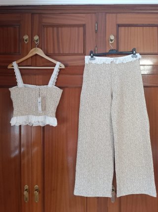 Conjunto Zara Top y Pantalón estructura Talla M