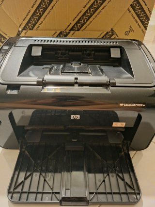 Stampante HP LaserJet P1102w