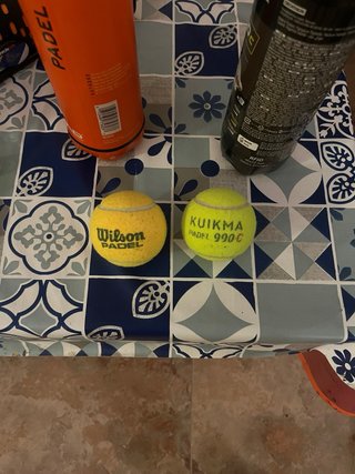 Pelotas de pádel Head y Kuikma