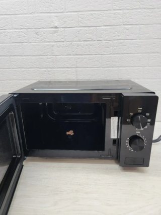 Microondas Hisense 20L Grill 800W
