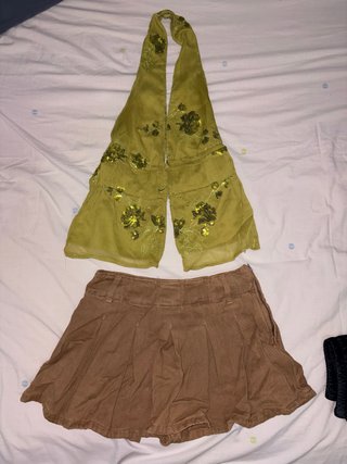 Conjunto pañuelo Shein y falda pantalon Zara