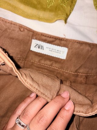 Conjunto pañuelo Shein y falda pantalon Zara
