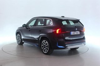 BMW iX1 xDrive30