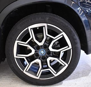 BMW iX1 xDrive30