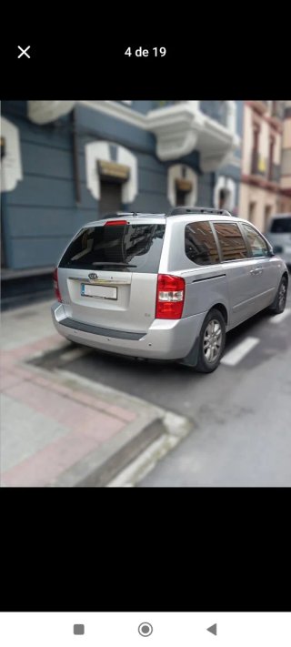 KIA Carnival 2009