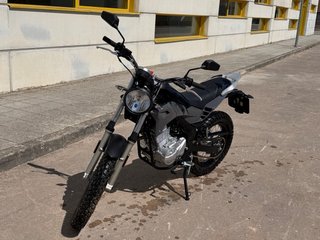 Moto 125cc Enduro Negra/Gris