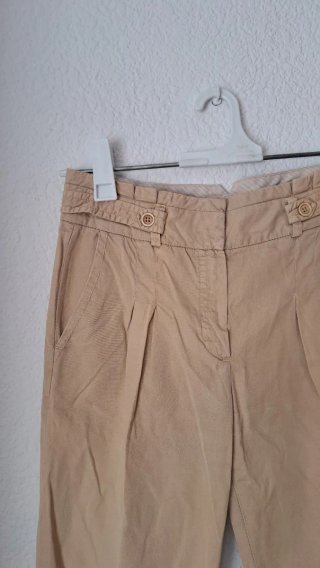 Pantalón beige 36