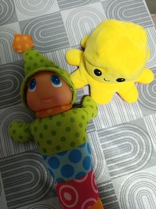 Lote 2 peluches: Gusiluz y pulpo