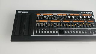 Roland JP-08 Sintetizador Boutique