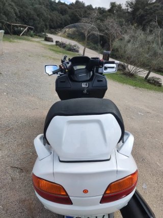 Suzuki Burgman 650 Maxi Scooter