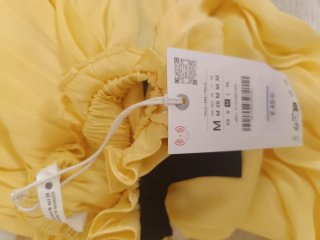Vestido midi halter amarillo lazo Zara talla M