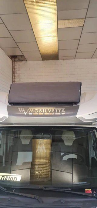 Protector para ventanas y claraboyas