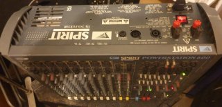 Mesa mesa amplificada