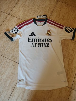Camiseta Oficial Real Madrid