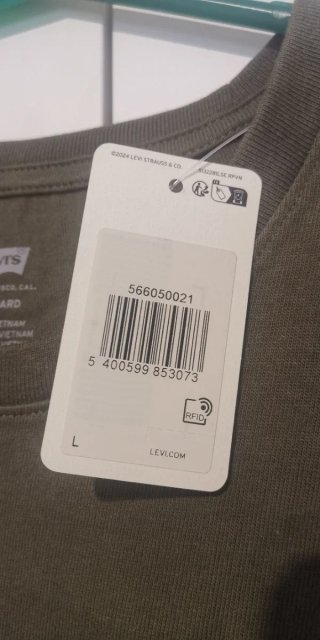 Camiseta Levi's verde oliva Talla L