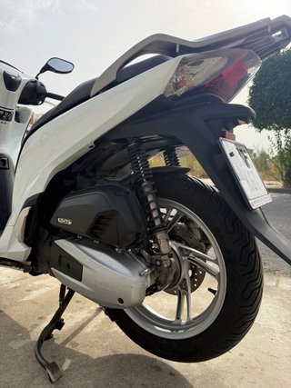 Honda SH 125 Scooter Blanca