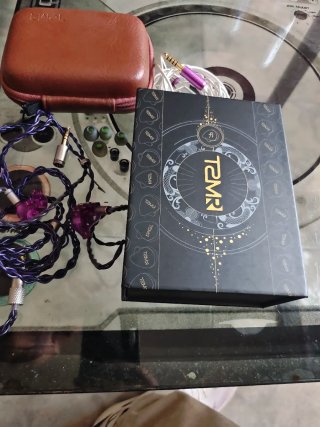 Auriculares Morados y Plateados