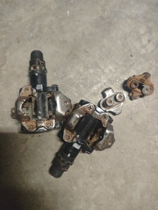 Pedales automáticos bici + calas
