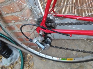Bicicleta de carretera roja