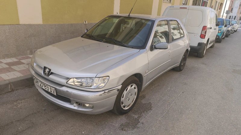 Peugeot 306 1999 - foto 1