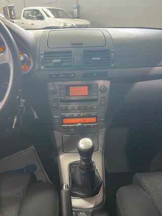 TOYOTA AVENSIS 2.0 D4D  126CV