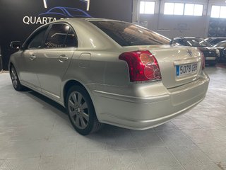 TOYOTA AVENSIS 2.0 D4D  126CV