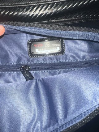 Mochila Tumi Alpha 3 Piel Negra carbono