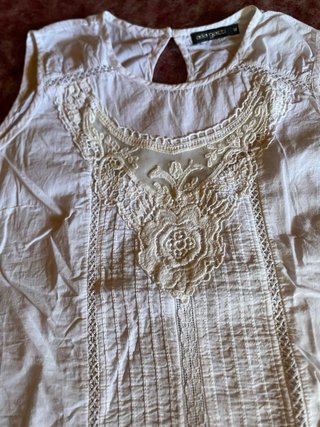 Camisa Ada Gatti sin mangas con encaje M