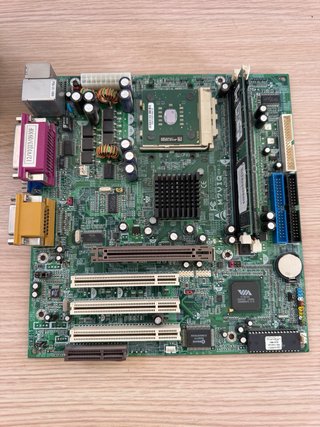 Pack Placa M7VIQ + Athlon XP 2400+ 512MB RAM