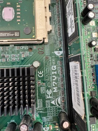 Pack Placa M7VIQ + Athlon XP 2400+ 512MB RAM