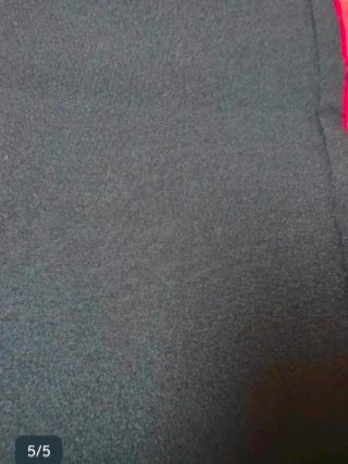 Pantalón negro ancho