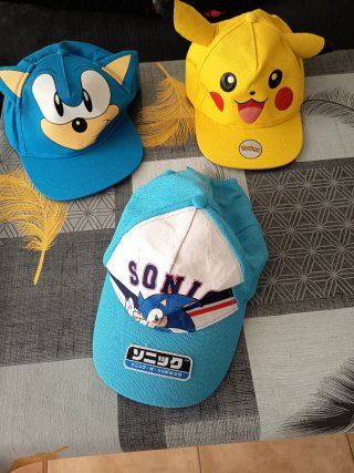 Lote 3 Gorras Sonic y Pikachu