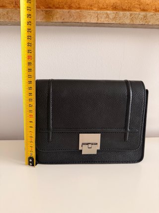 Bolso piel negro bandolera