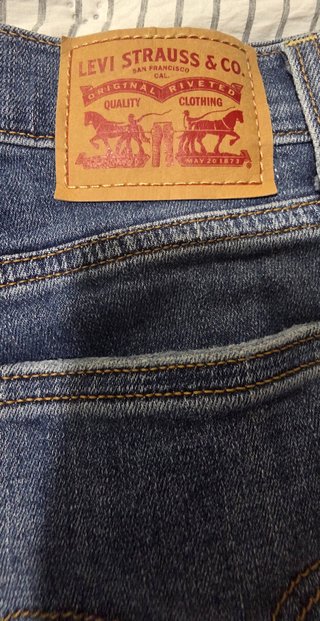 Shorts Levi's Talla 27