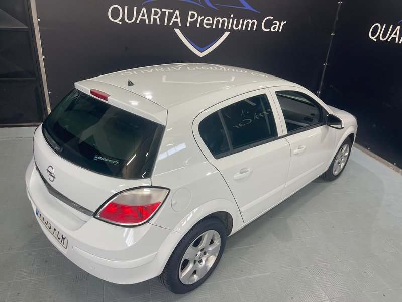 Opel Astra 2006, foto 5