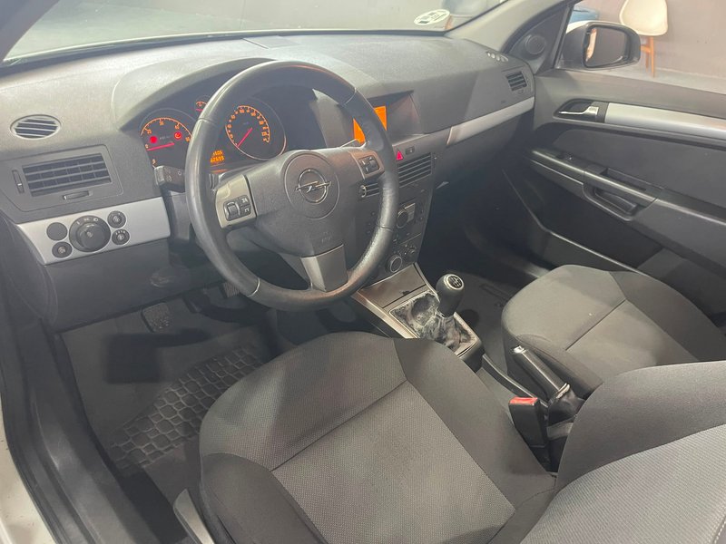 Opel Astra 2006, foto 14