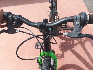 Bicicleta Montaña Niño Negra y Verde