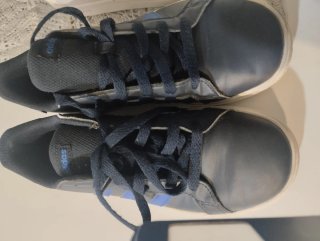 2 Pares Adidas Talla 36.