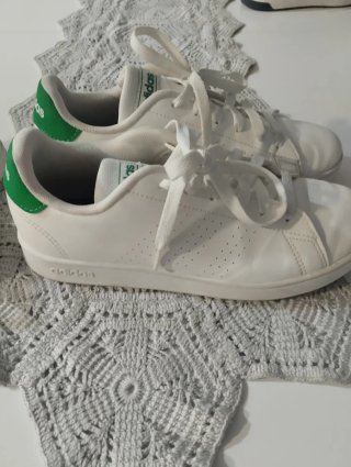 2 Pares Adidas Talla 36.