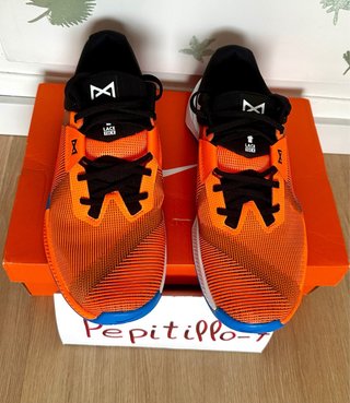 Nike Metcon 10 Talla 44 Naranja/Negro