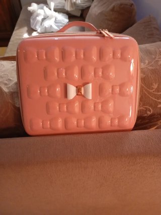 Maletín rosa para tablet o pinturas