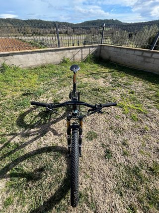 Bicicleta carbono doble Suspensión